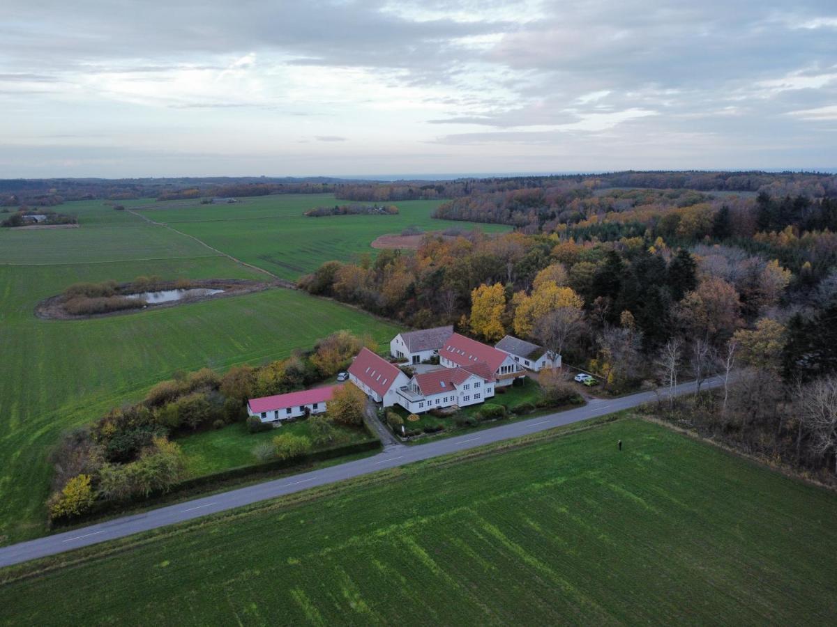 Feriestedet Skovly Klemensker Bagian luar foto